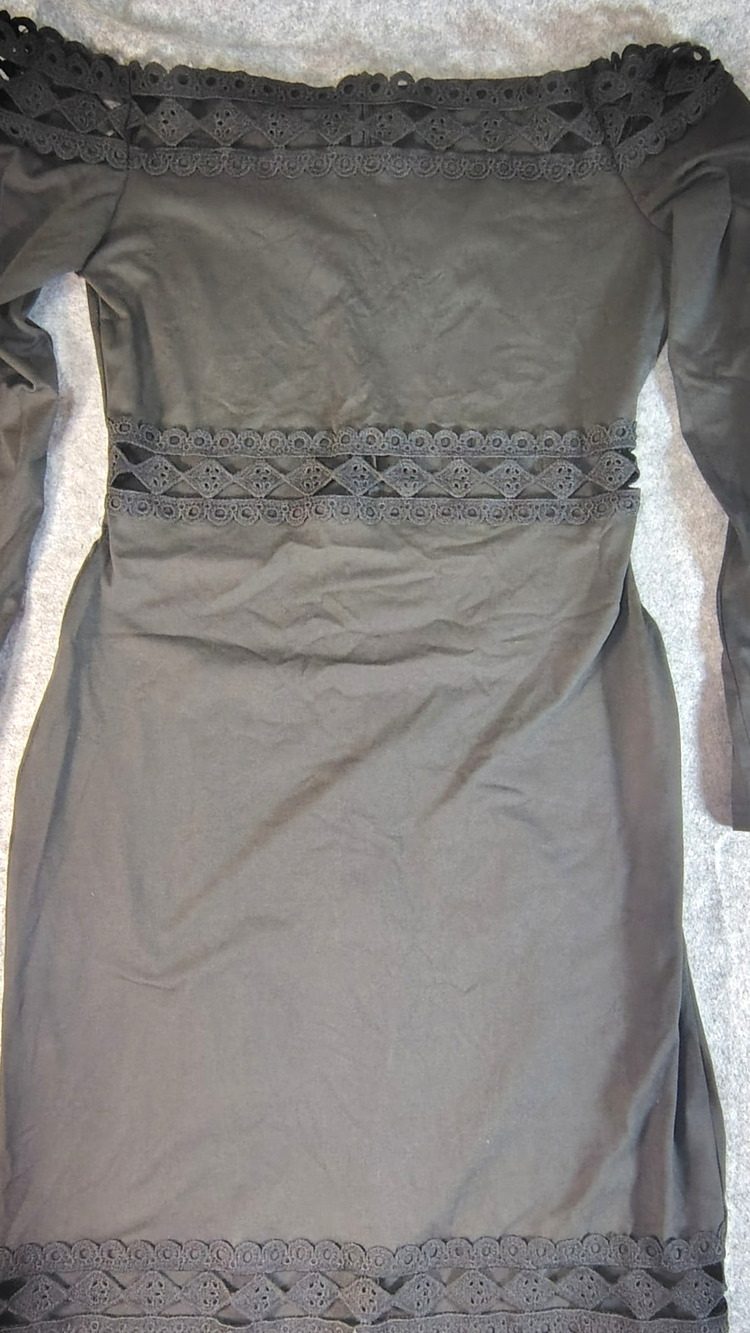 Lace cutout Black Dress Long-sleeve NWOT Size XS Classy Party Dress